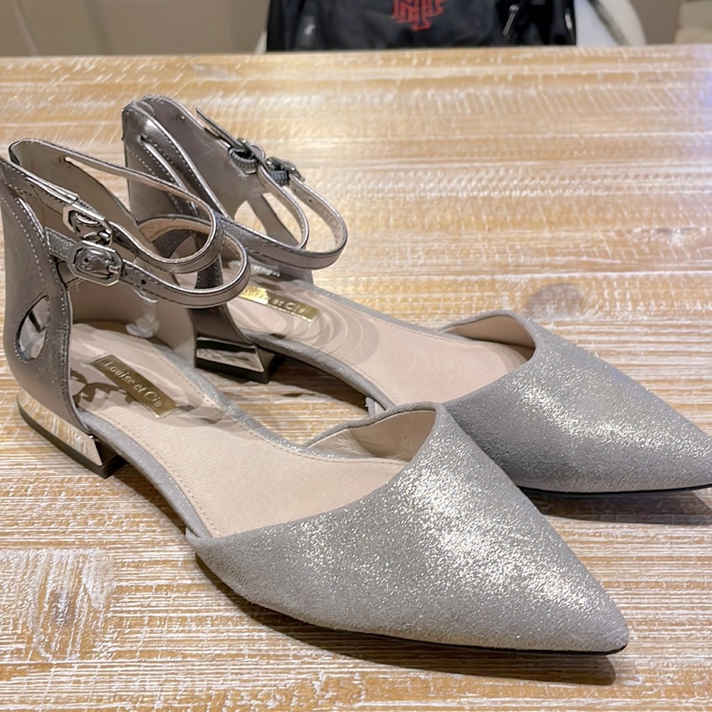Silver Louise et Cie shoes size 6.5